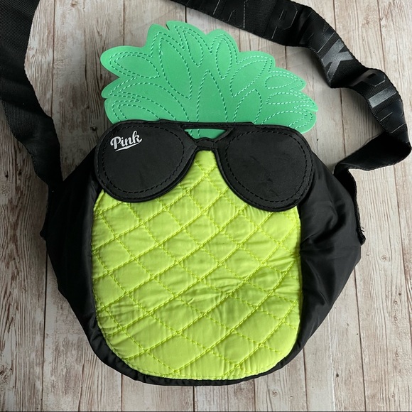 pink brand lunch bag